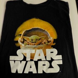 Star Wars Mandalorian Baby YODA Graphic Tee Men Size XL VTG EUC